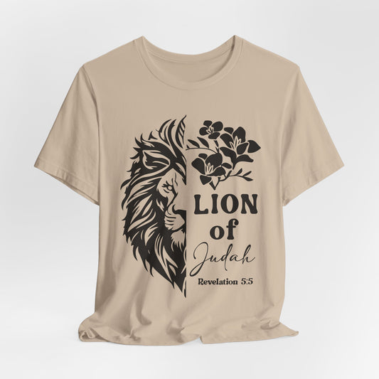 Lion of Judah – The Victorious King Who Reigns Forever, Revelation 5:5 Inspired Christian Tee
